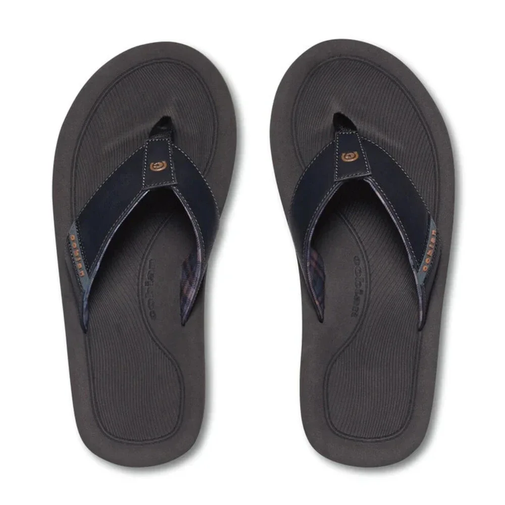 Cobian ARV 2 Trek AVT20-415 Flip Flop Sandals Men's 8 Black Lifestyle DAB126